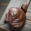 Adorable Ceramic Tea Pet Angry Cat Figurine Design Fine Workmanship Tea Table Desk Tearoom Home Decoration Ornament