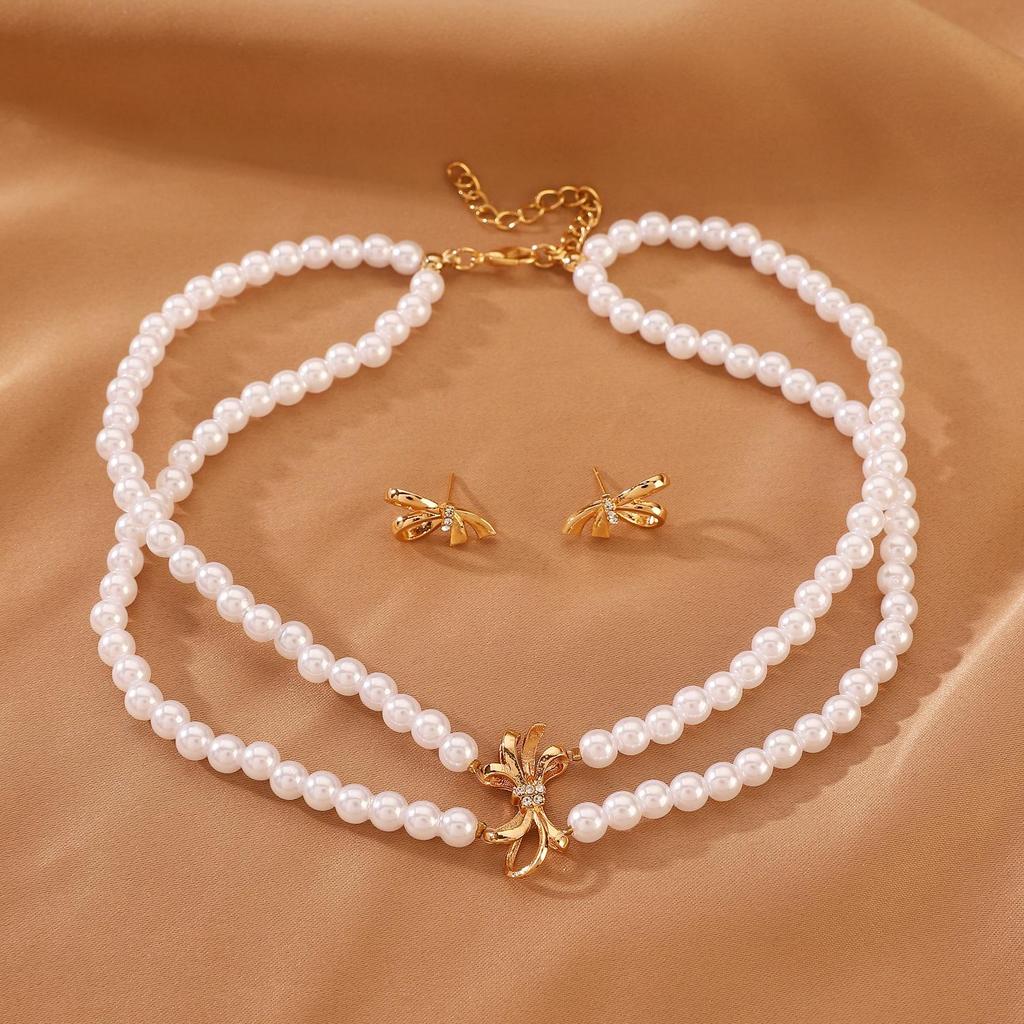 Women's High-End European & American Jewelry Set: Double-Layer Pearl Choker, Clavicle Necklace, Bracelet & Earrings