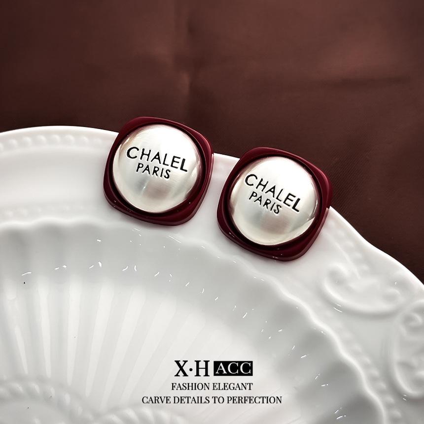 

Ретро Геометрические Серьги-пусеты Ангольского Красного Цвета - Осенне-зимние Ювелирные Изделия Высокого Класса для Женщин