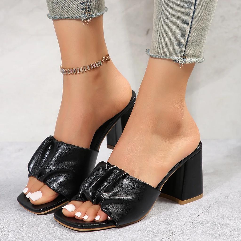 Fashion Elegant Women Summer Street Style Shoes Cozy PU Leather Clip Toe Design Slippers Fashion Square Low Heels Sandals