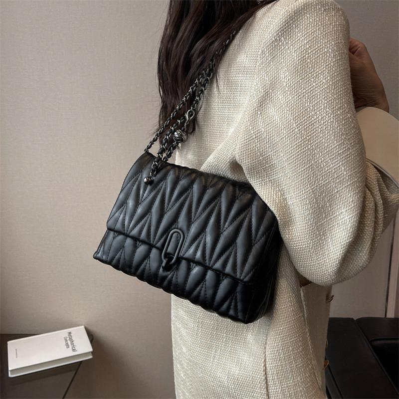 2024 New Fashion Retro Casual Crossbody Bag Women Small Niche Design Single Shoulder Stylish Chain Bag чёрный