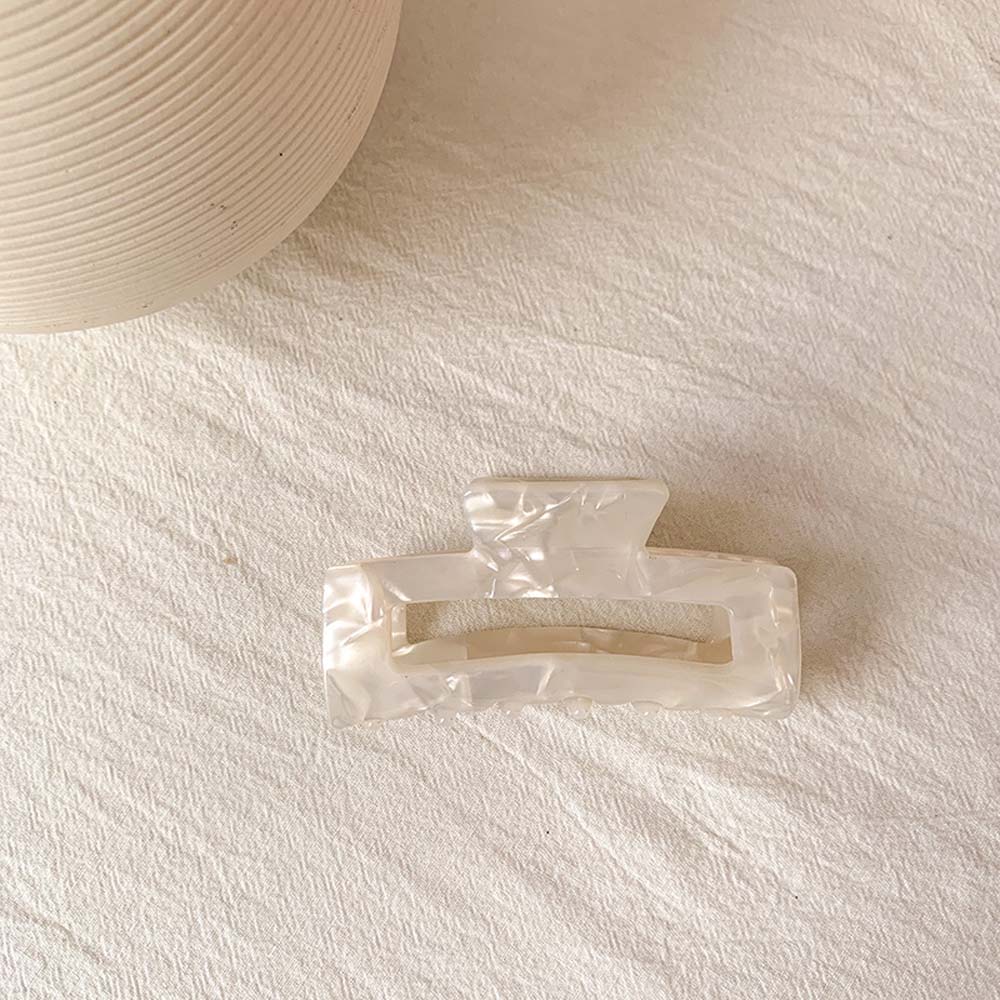 Retro Wild Leopard Women Acrylic Bath Clips Hair Claws Crab Clips Hairdress