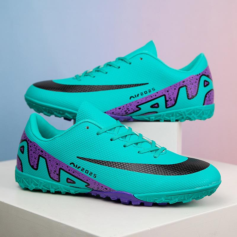 Children's Football Shoes Boys Teen Students Game Training Shoes Long Nails TF Shredded Nails Low Top 45 Large Size 46