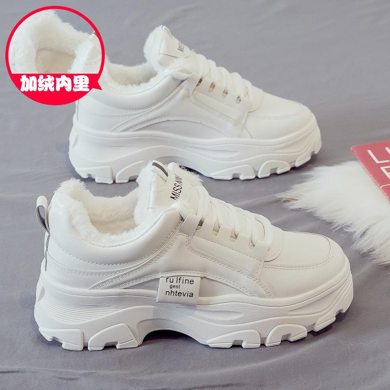 Daddy shoes girl 2025 autumn and winter new ins trendy student versatile sports velvet casual little white shoes platform women's shoes