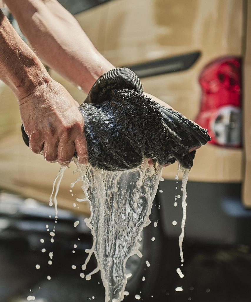 GORDON MILLER Car Wash Super Absorbent Microfiber Wiping Towel, Large/Large, Olive Drab, 1766035