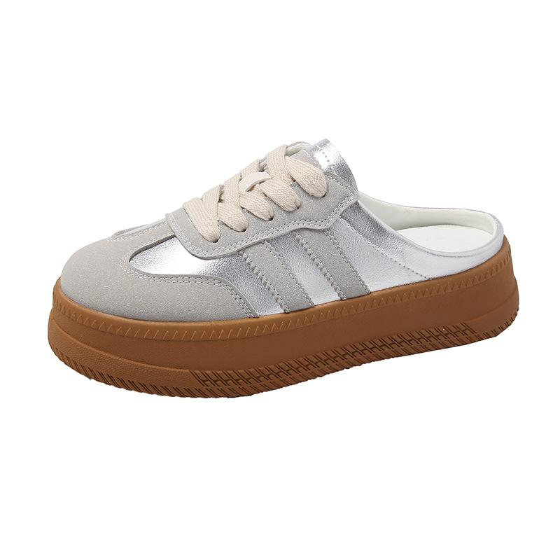 Pantofole casual mezze da studente per esterni estive nuove scarpe bianche piccole scarpe da ginnastica versatili sandali casual