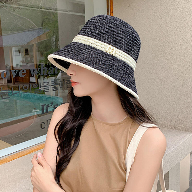 Hellana Summer Knit Bucket Hat beige