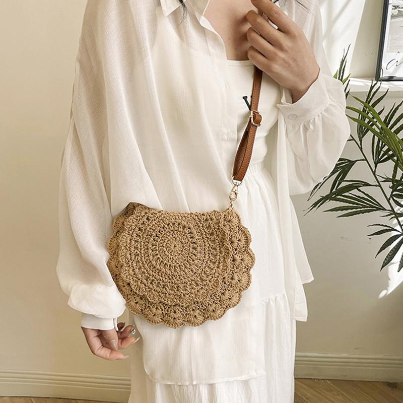 Summer Trendy Weaving Exquisite Handbag Fashionable and Simple Knitted Saddle Bag for Women Beach Vacation