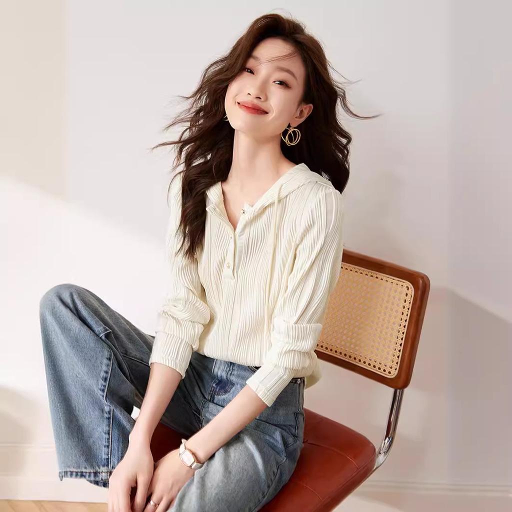 Hooded Sweater Women's New Autumn and Winter Fashion Temperament Chic T-shirt Casual Bottoming Shirt Top