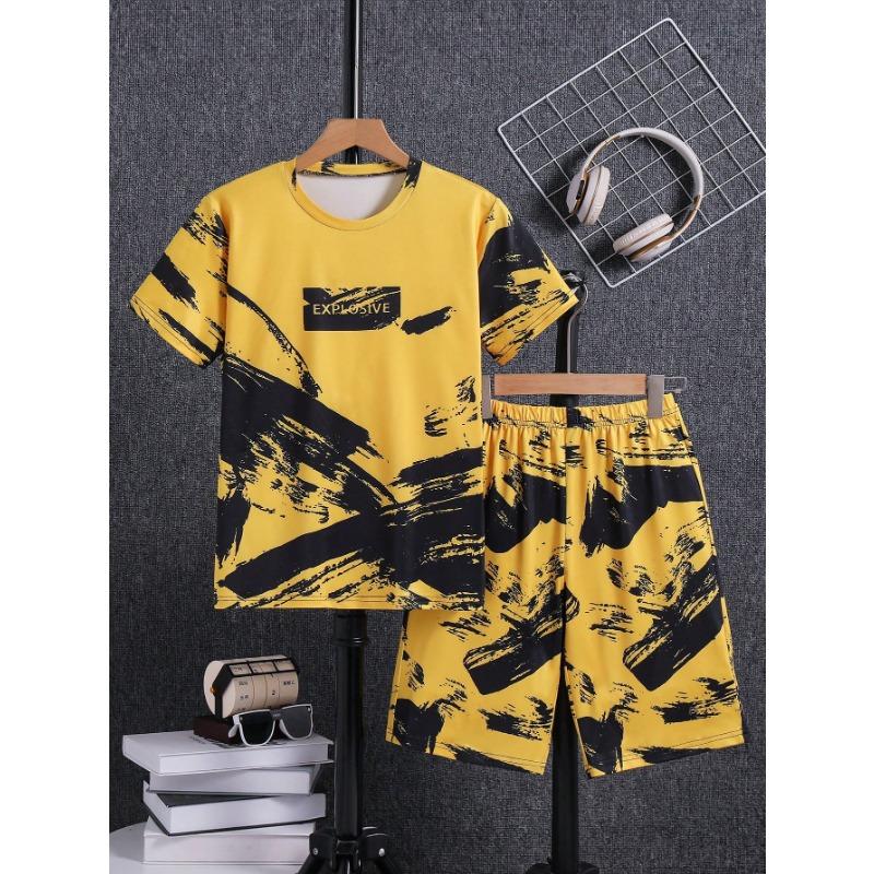 Men's 2-piece Letter Printed Round Neck Short Sleeved T-shirt and Shorts Set, Lightweight and Breathable Short Sleeved Set, Soft