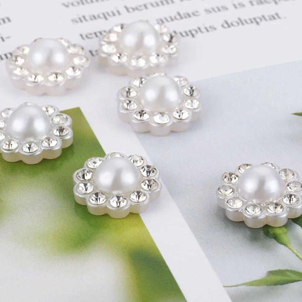 50pcs/lot DIY Supplies Pearl Buttons 12/14mm Flower Shaped Buttons New Embellishments Buttons