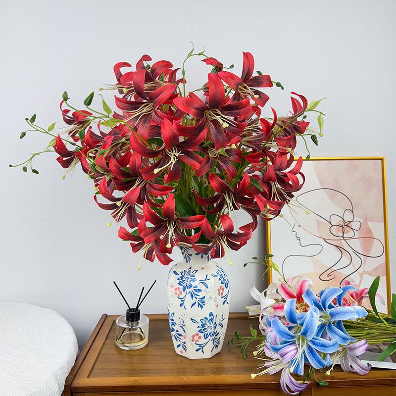 Lifelike 3D Lily Flower Arrangement for Home & Wedding Decor