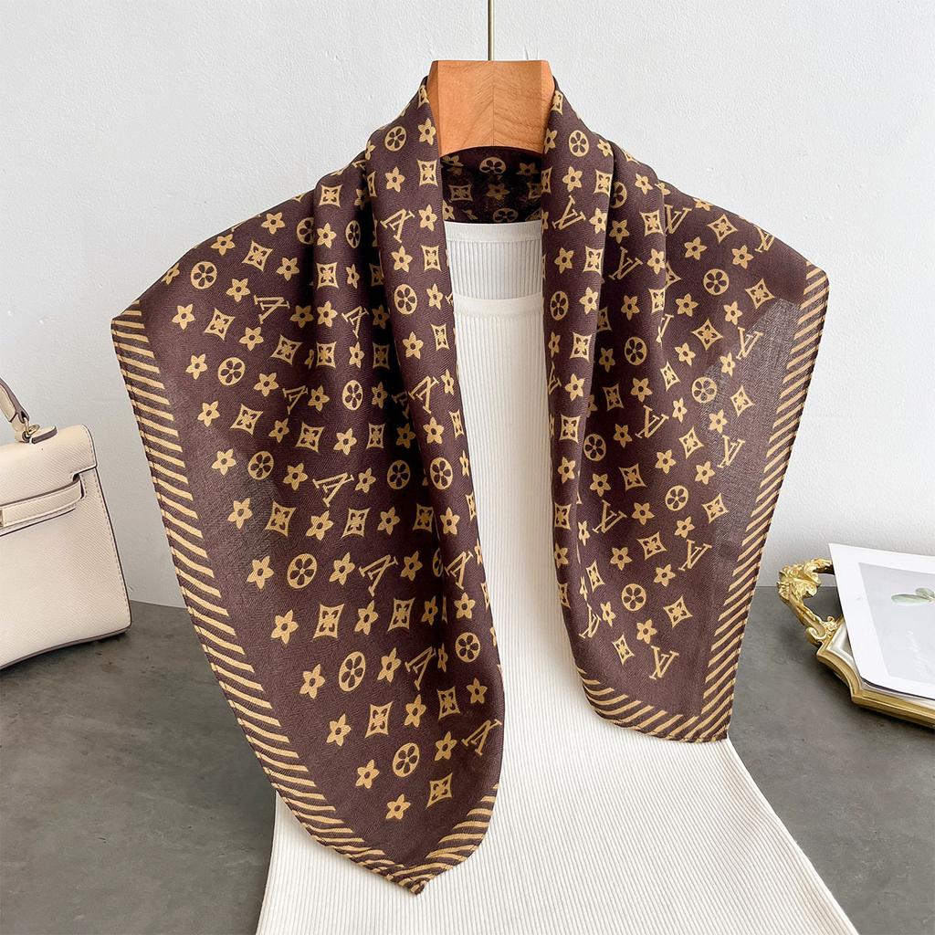 Spring and Autumn New Korean Small Square Scarf Women's 71 Cotton and Linen Versatile Small Scarf Neck Shirt Decorative Silk Scarf