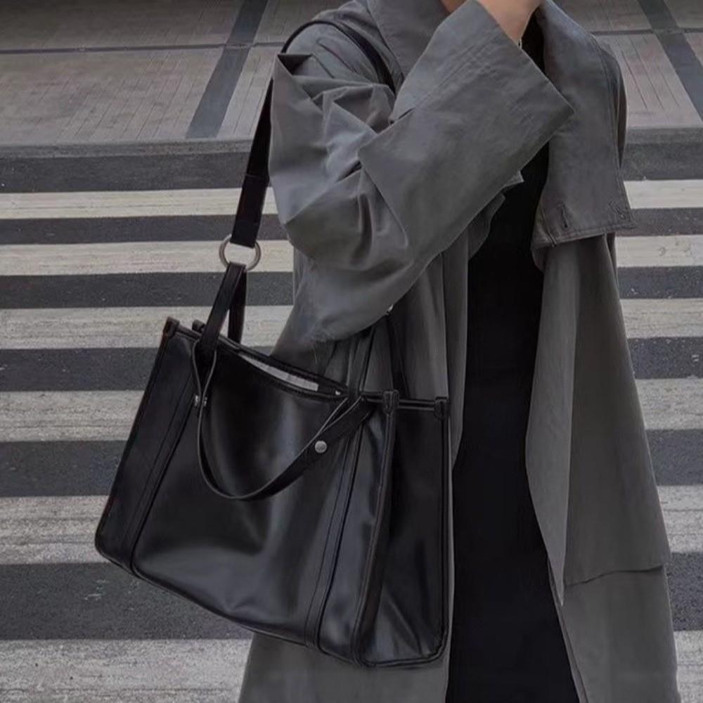 Large Capacity PU Leather Shoulder Bag College Student Large Handbag Black Tote Bag  Girls Gift