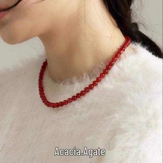 

Red Agate & Freshwater Pearl Necklace: New Chinese Light Luxury, High-End Clavicle Chain for Women