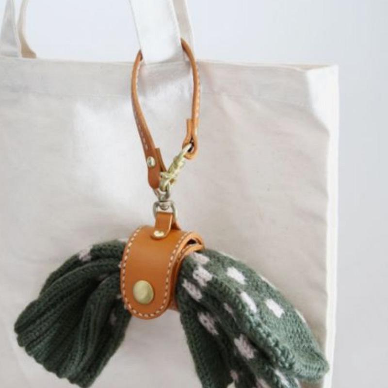 Spot PU Leather Waist-Hanging Lanyard for Gloves, Scarf, and Towel