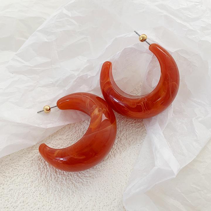 Siasiya Red Crescent Resin Stud Earrings – Women’s Autumn/Winter Collection: Elegant, Niche Style Hoops and Bracelet Set