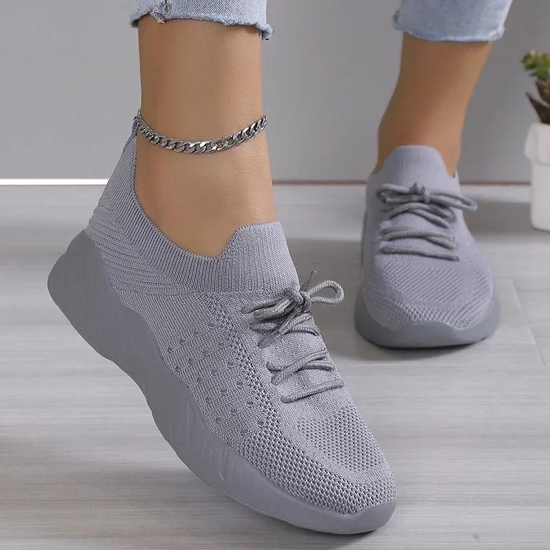 Fashion Women Lace-Up Shoes Sporty Outdoor Flying Weaving Sneakers Comfort Lightweight Non Slip Athletic Shoes Gym Work Casual Shoes