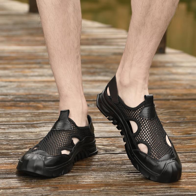 2025 Summer Hot Selling Men's Beach Mesh Shoes Breathable Men's Sandals Simple Gray Anti Slip Waterproof Outdoor Casual Shoes