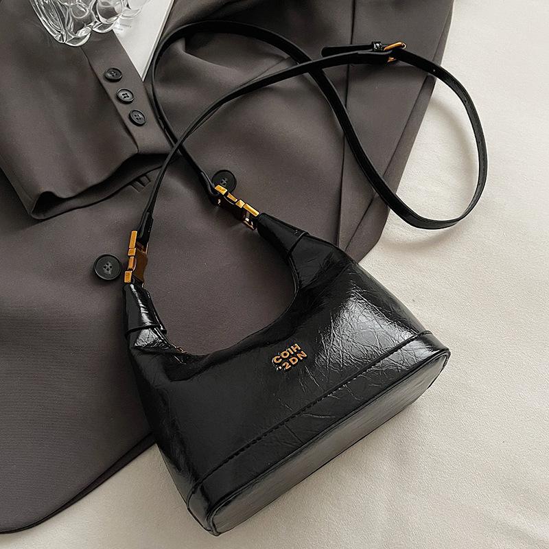 Trend Retro Style Maillard Hand Carrying Dumpling Bag Versatile Foreign Style Commuting Oil Wax Leather Texture Messenger Women's Bag