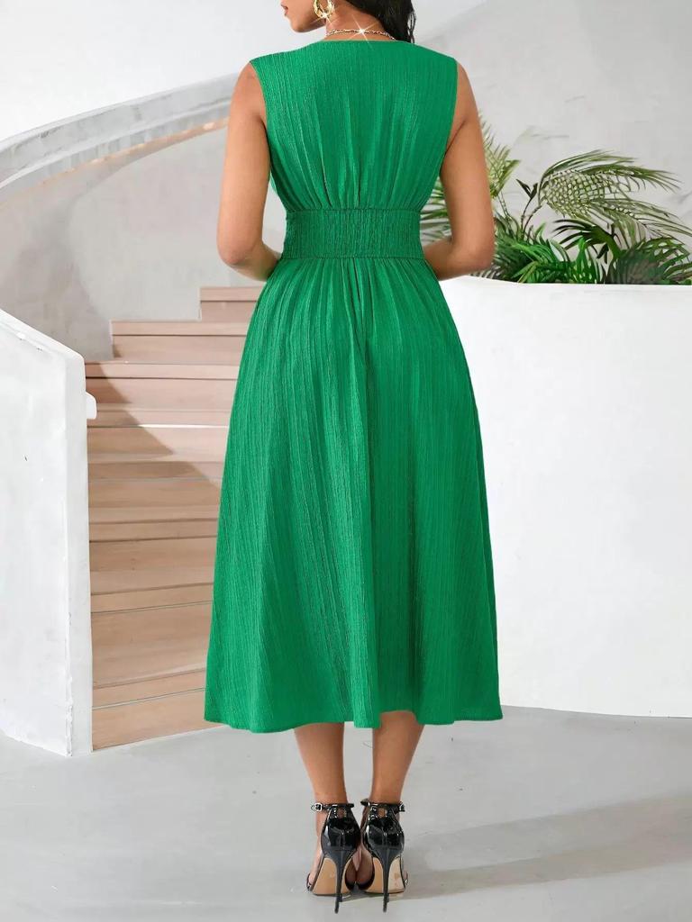 2025 Elegant V-neck Summer Dress: Pure Color & Temperament