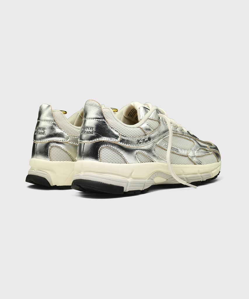 The Mercer Brand (U) The Re-Run Pineapple 2.0 Silver