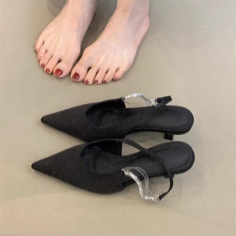 Promi High Heels Frühling und Sommer Temperament elegant Strass spitze Zehen flacher Ausschnitt Pfennigabsatz Taschenkopf leere Sandalen