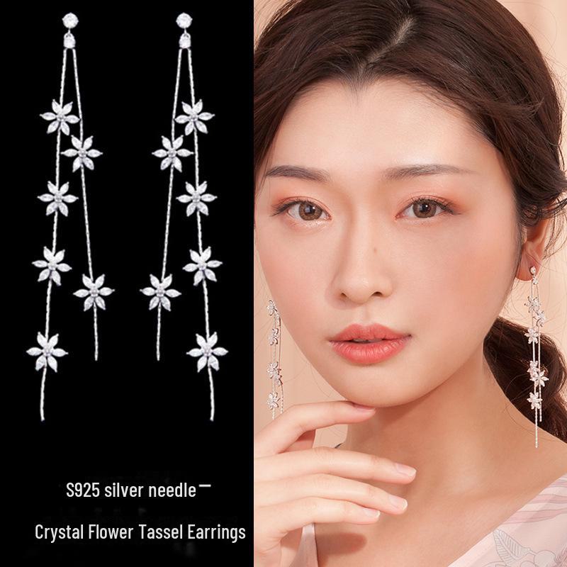 

Корейские серьги-кисточки из серебра S925 с кристаллами и цветами - Элегантный лесной стиль
