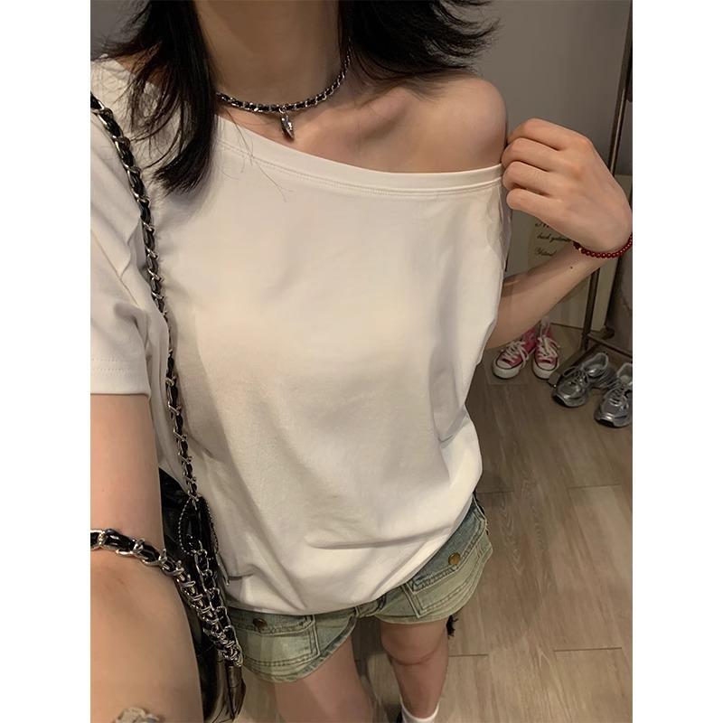 One-word collar off-shoulder design loose solid color short-sleeved T-shirt women's summer new slanted shoulder lazy