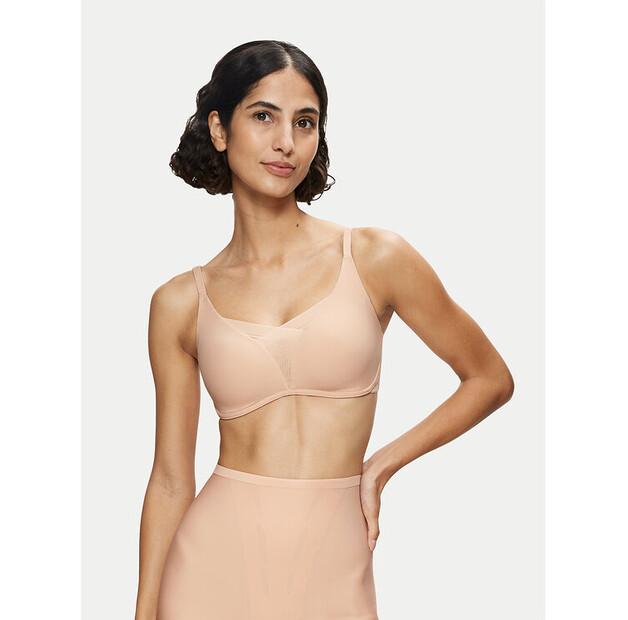 Бюстгальтер без косточек Triumph Shape Smart EU 3