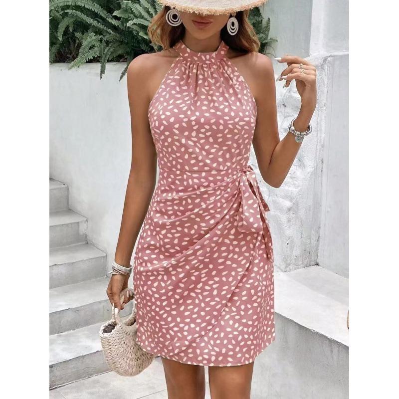 A Printed Sleeveless Dress for Women's Summer Vacation On The Beach