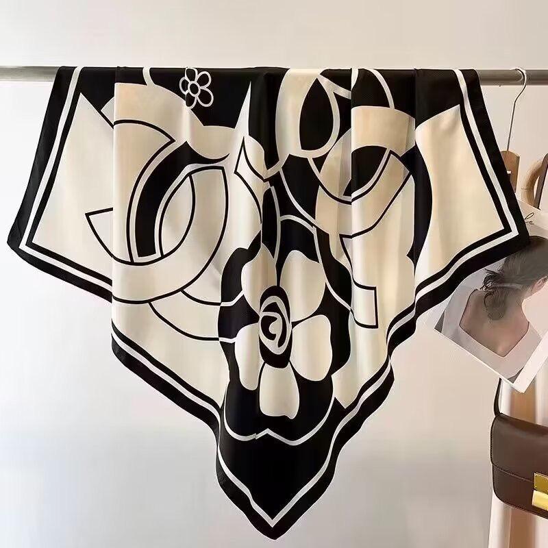 Spring & Autumn Silk Scarf: High-End Korean Style, Magnetic Buckle, Neck Protection, Versatile Temperament, Women's Square Scarf