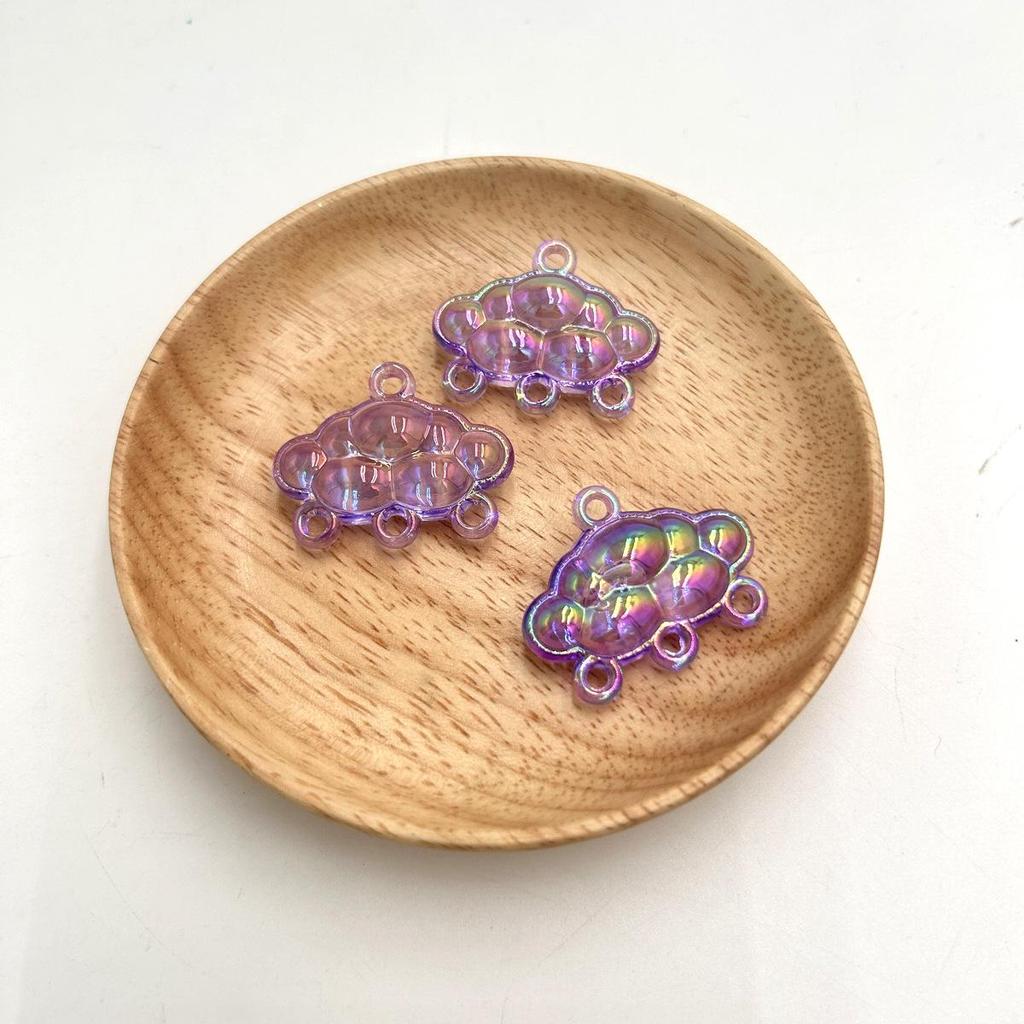 27x35mm UV-Plated Transparent Acrylic Cloud Pendant for DIY Phone Chains and Car Hangings