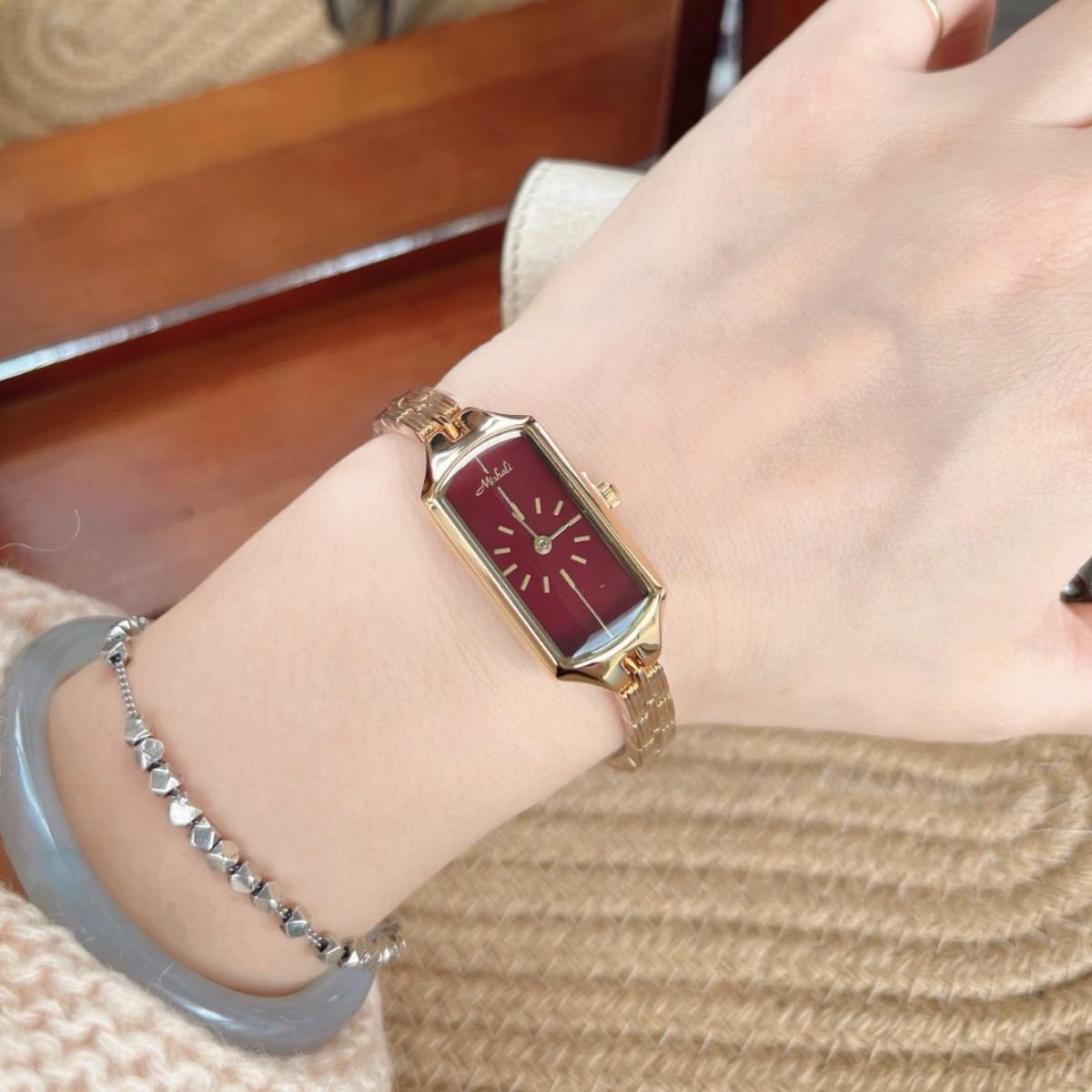 Ankola Red Fashion Simple Retro Rectangular Steel Belt Women S Watch Women S Small Watch Women
