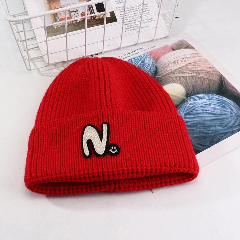 Women's Autumn and Winter New Dopamine Wool Hat Korean Versatile Knitted Hat Student Outdoor Warm Face Showing Small Cold Hat