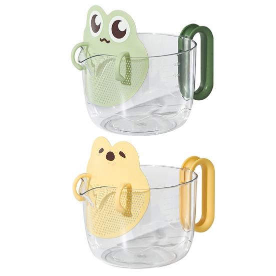 Egg Beating Cup with Handle And Filter Plate Plastic Measuring Cup for Cooking And Baking Kitchen Supplies for Egg Liquid Filtration Fruit Cleaning