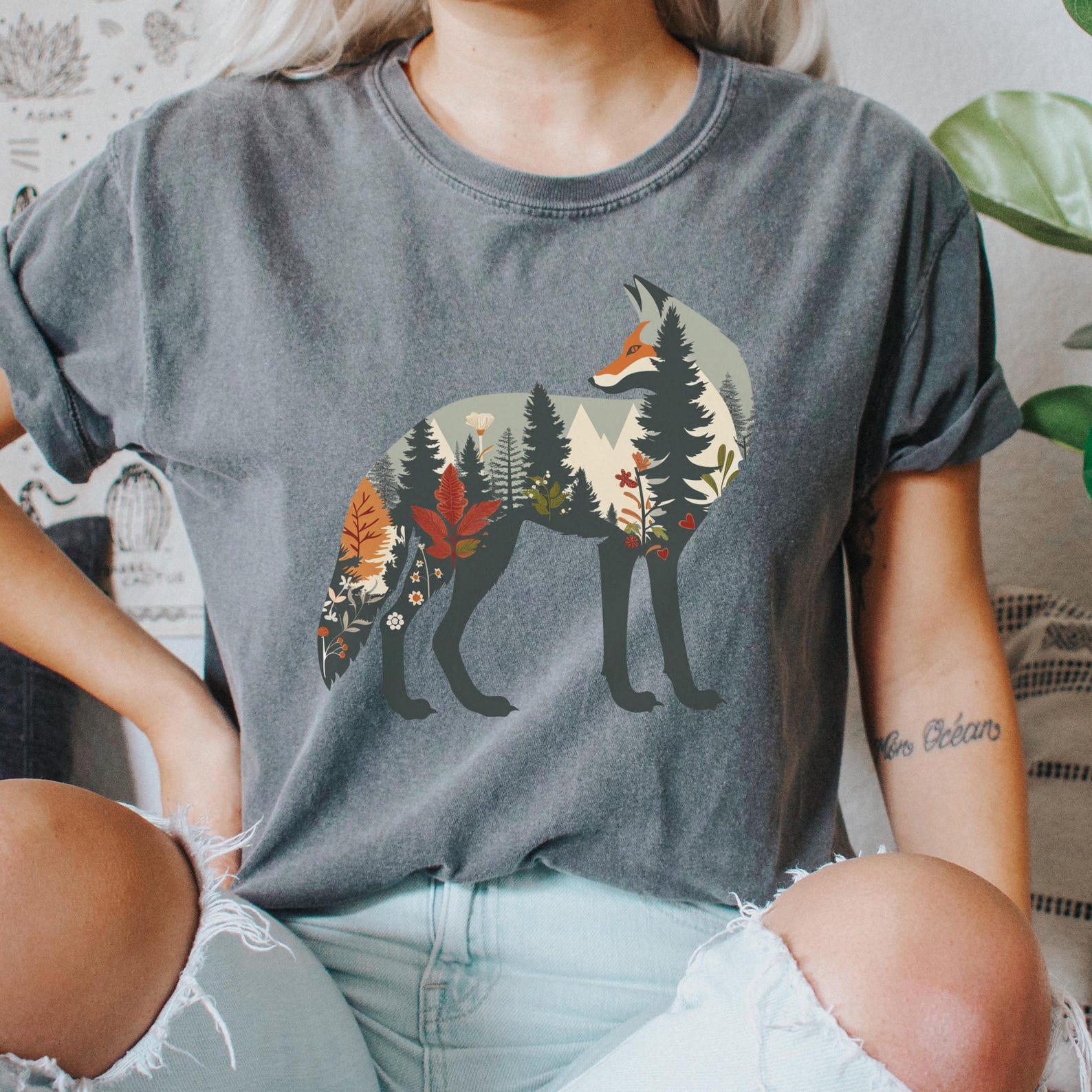 Fox Nature Shirt | Woodland Fox Graphic Tee, Forest Animal Shirt, Cottagecore Wildlife Top, Cozy Nature Lover Gift M