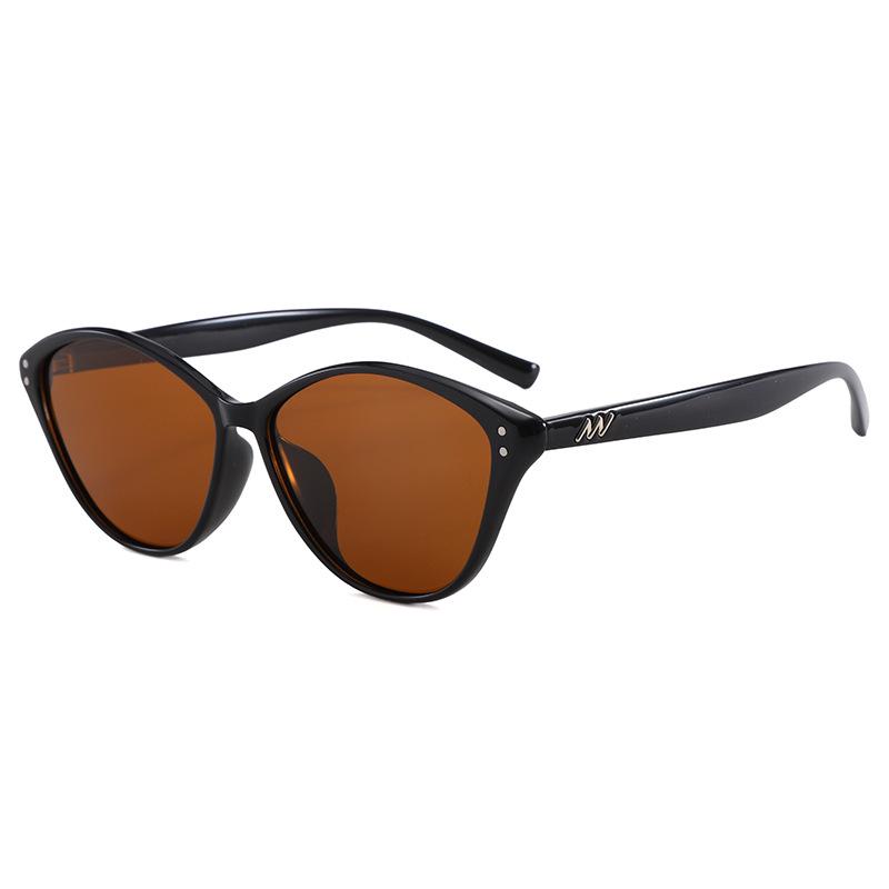 TR Ultralight Retro Cat-Eye Sunglasses 2025 - Slim Face Polarized UV Protection