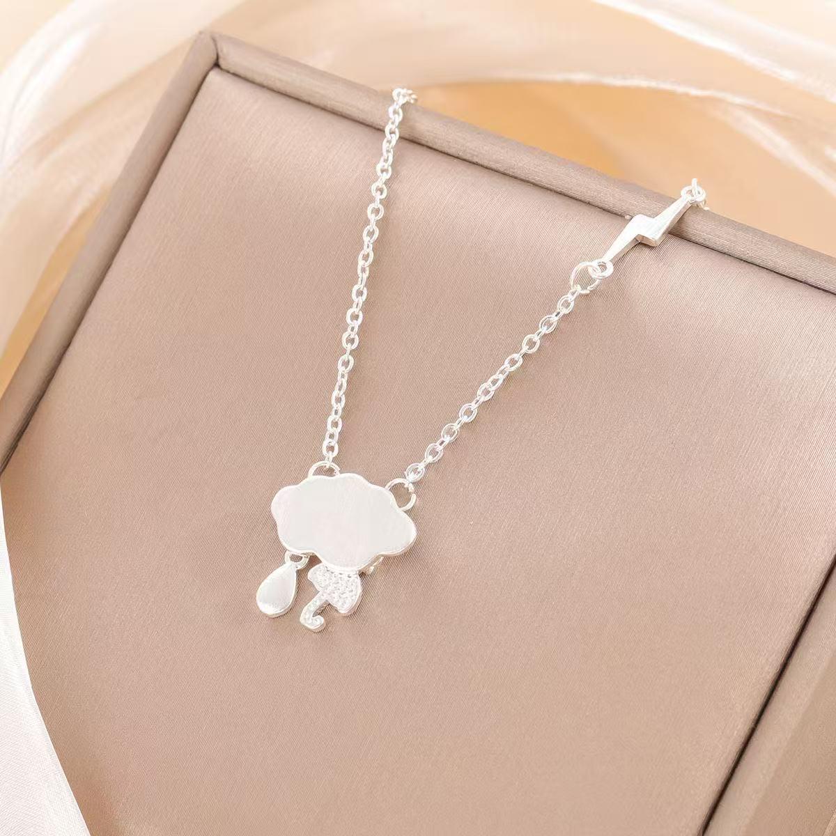 Trendy Cloud Raindrop Lightning Necklace серебряный
