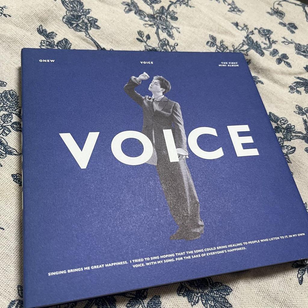 [USED] Onew "VOICE" 1st Mini Album Blue ONEW
