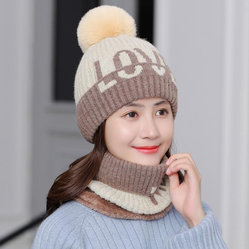 Hat Scarf Set Ladies Winter Fleece Thickened Wool Hat Tide Letter LOVE Knitted Cycling Hat