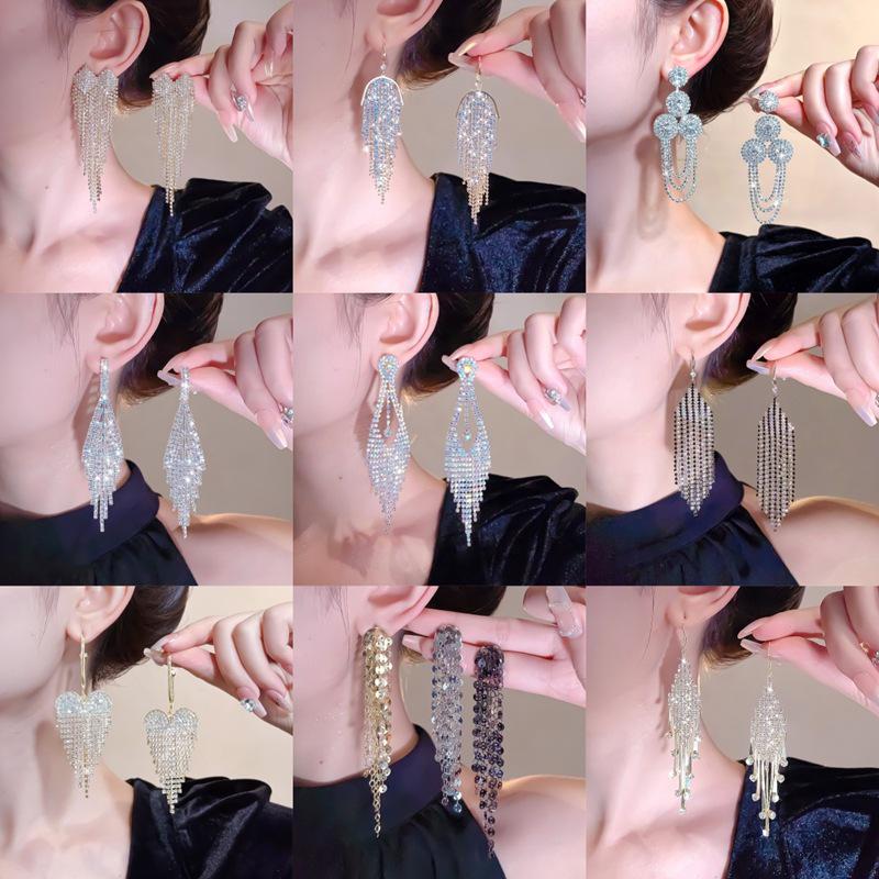 Brincos da Moda Exquisitos com Borla Longa: Elegante, Brilhante e Versátil para Mulheres
