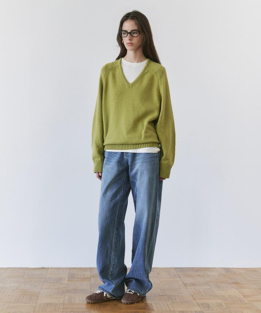 SIYAZU Sikn2156 Wool Blend Loose V-Neck Knit_Olive