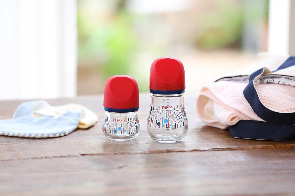 Pidgeon Breast Milk Feeling Bottle My Precious Heat-Resistant Glass Hedgehog 80ml From 0 Months A Bottle That Reliably Supports Breastfeeding