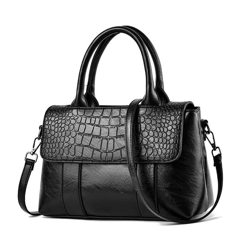 Spring new bag texture Internet celebrity women's bag versatile simple fashion messenger bag shoulder bag