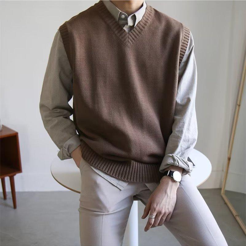 2026 Men s Trendy V-Neck Sleeveless Knit Sweater Vest M коричневый