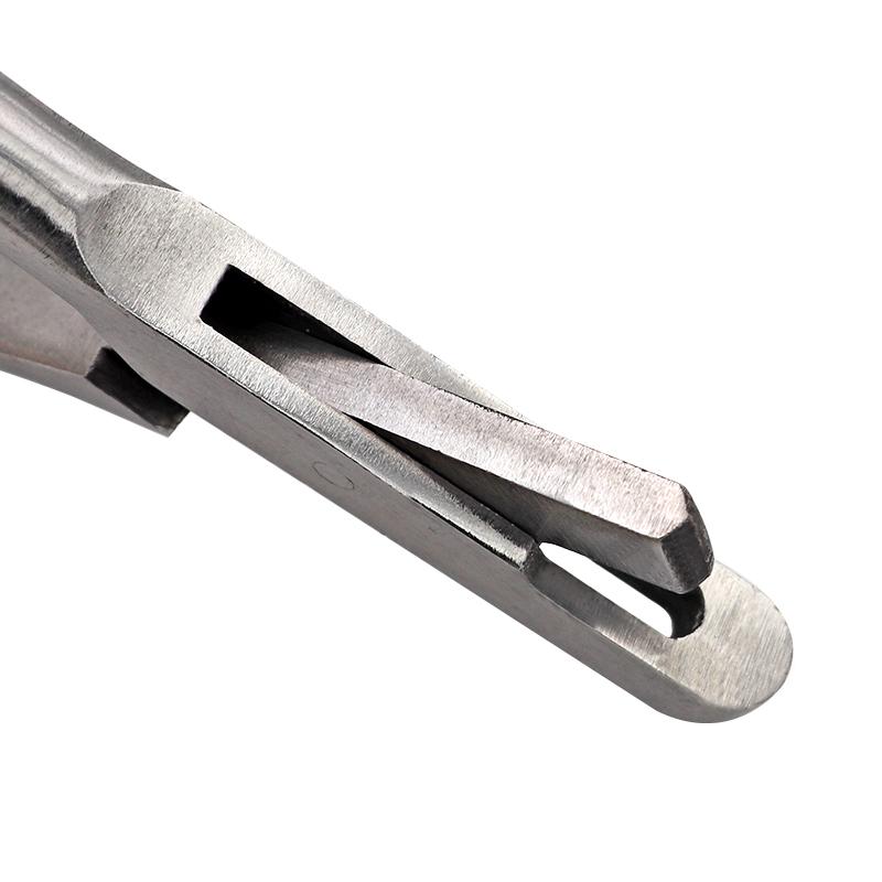 

1 Pcs Stainless Steel V-Shaped U-clip Pliers Pig Ear Pliers Clip Ear Notcher Forceps Easy To Carry and Operate 1 Pcs