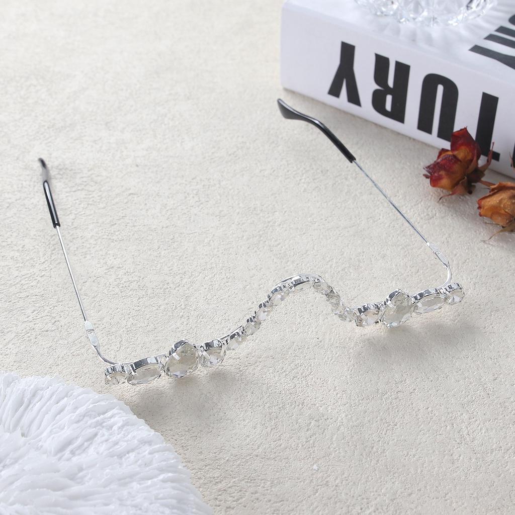 Brille ohne Gläser, Halbrahmen ohne Flachspiegel, Diamant-Dekor-Strass-Brillenfassung, weiblicher Trend