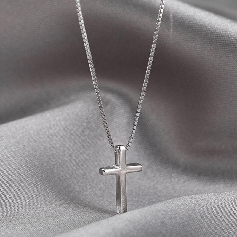 PANJBJ S925 Sterling Silver Korean Personality Glossy Cross Necklace Ladies Simple And Versatile Pendant Chain NecklacePANJBJ