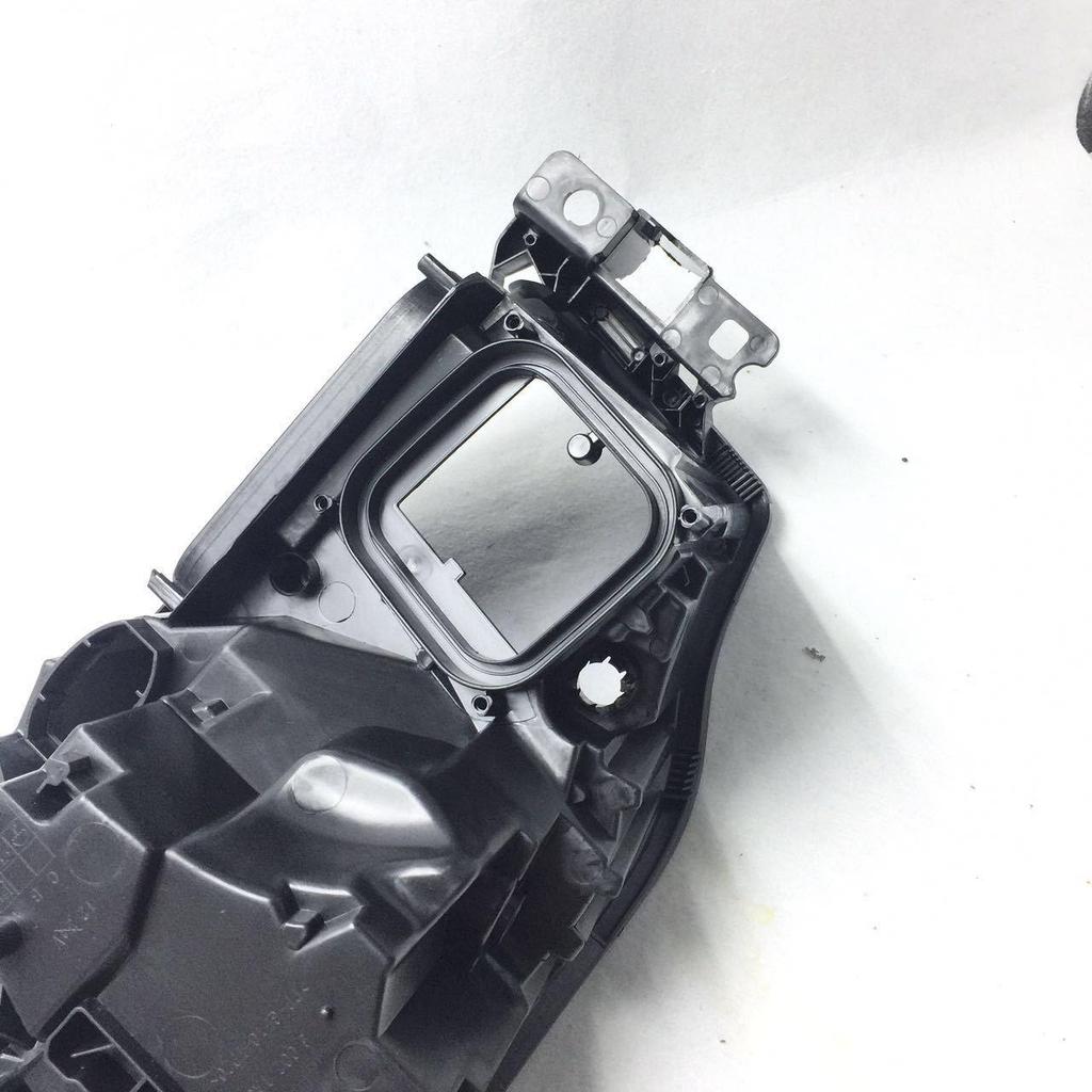 Mercedes-Benz GLE Headlight Shell for 2015-2019 Models: GLE300, GLE400, GLE450 - Black Rear Shell